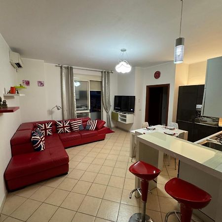 3 Bedrooms Apartment Shkodër Eksteriør bilde